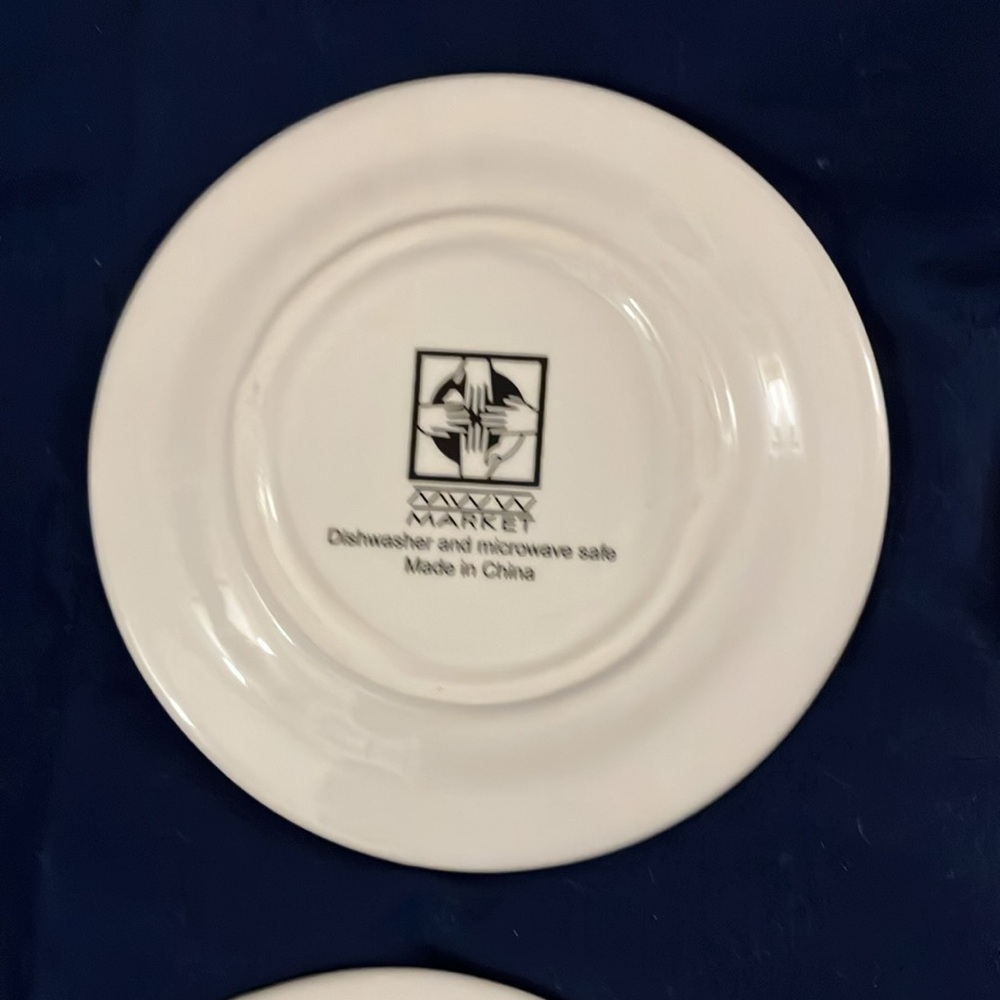 Manual Woodworkers & Weavers, Inc. 4 4 1/2” Ice Cream Motif Ceramic Mini Plates - Picture 6 of 11
